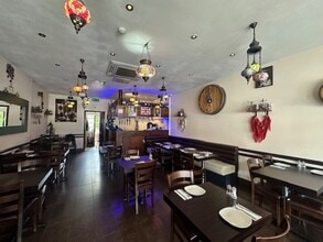 281 Watling St, Radlett for lease Interior Photo- Image 2 of 7