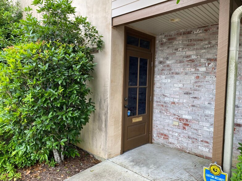 14635 S Harrells Ferry Rd, Baton Rouge, LA for sale - Building Photo - Image 1 of 1