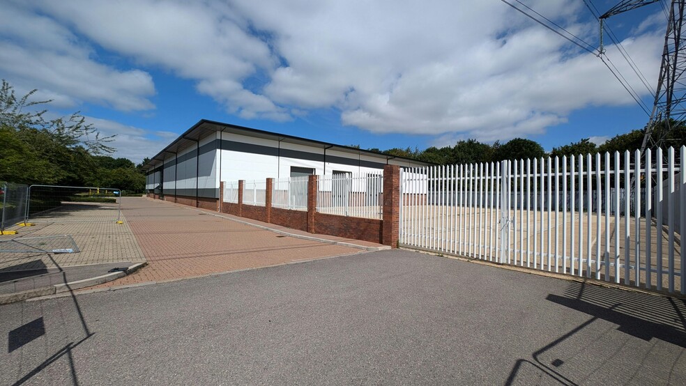 Concorde Way, Fareham for lease - Building Photo - Image 3 of 27