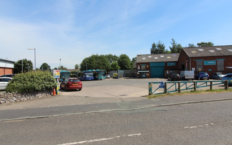 Salop Rd, Oswestry for lease - Primary Photo - Image 1 of 1