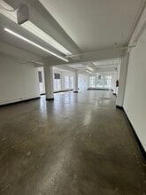 122 E 7th St, Los Angeles, CA for lease Interior Photo- Image 2 of 3