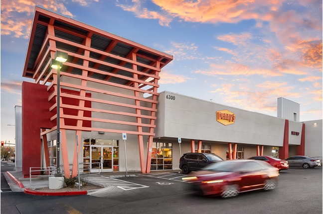 Charleston Festival portfolio of 5 properties for sale on LoopNet.com - Building Photo - Image 3 of 7