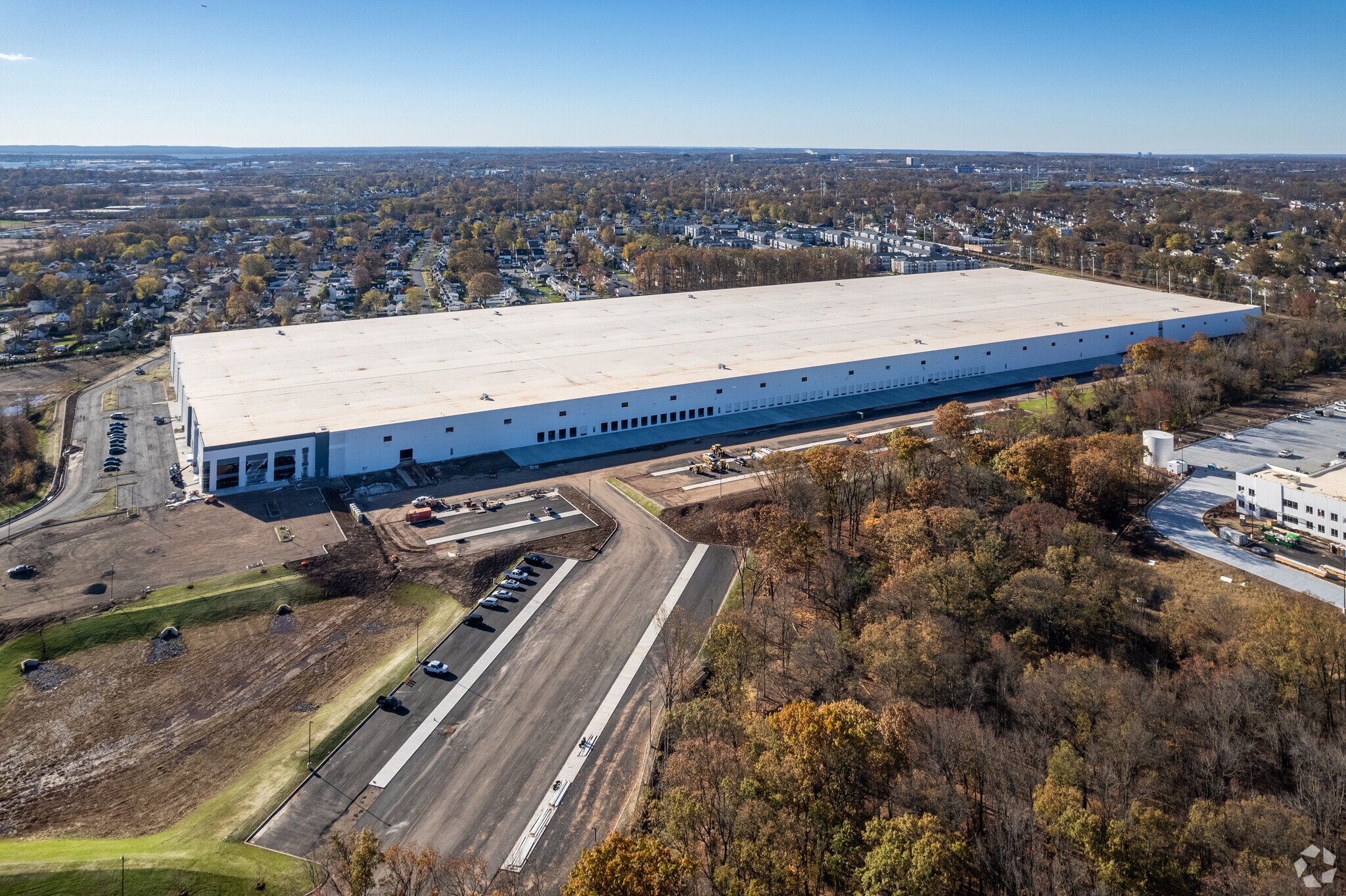 1289 Rahway Ave, Avenel, NJ 07001 Avenel Distribution Center