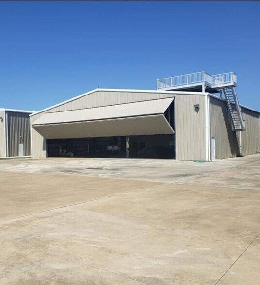 4321 TX-35, Rockport, TX for sale - Primary Photo - Image 1 of 1