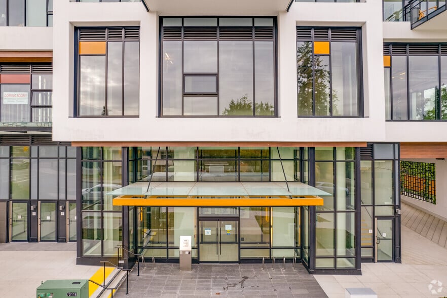 1526 Finlay St, White Rock, BC for lease - Building Photo - Image 2 of 22