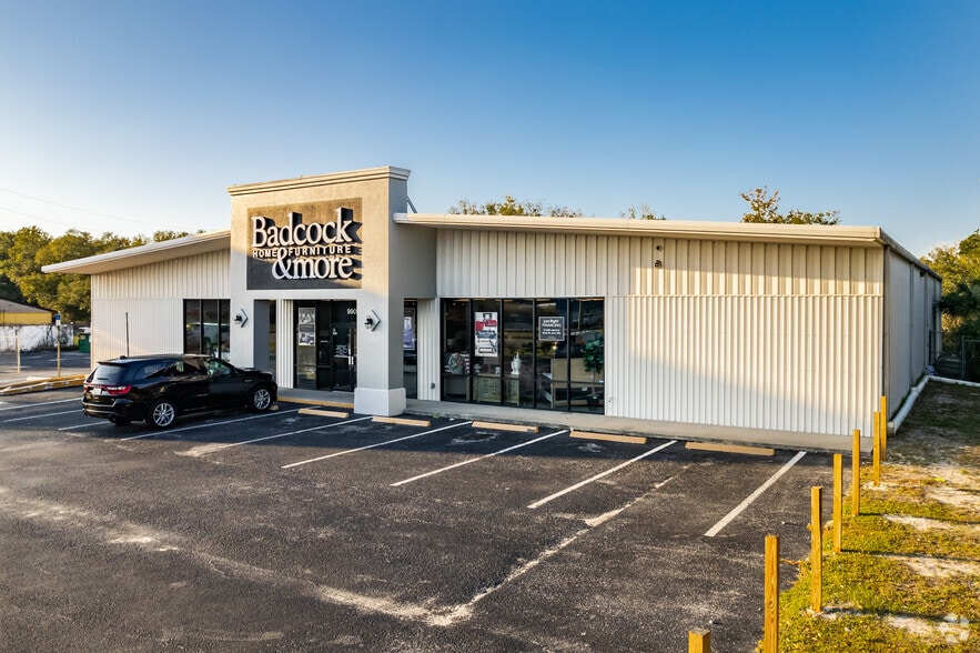 9909 State Road 52, Hudson, FL for lease - Primary Photo - Image 1 of 5