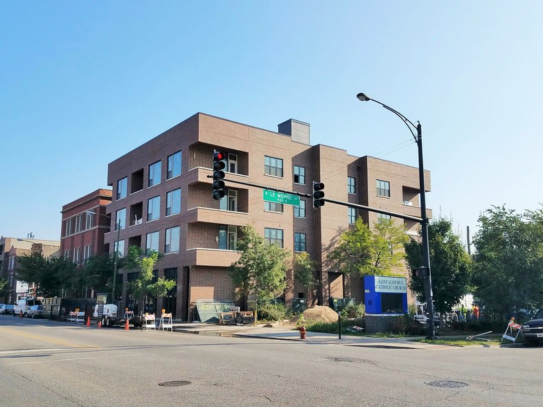 1509 N Western Ave, Chicago, IL for sale - Primary Photo - Image 1 of 7