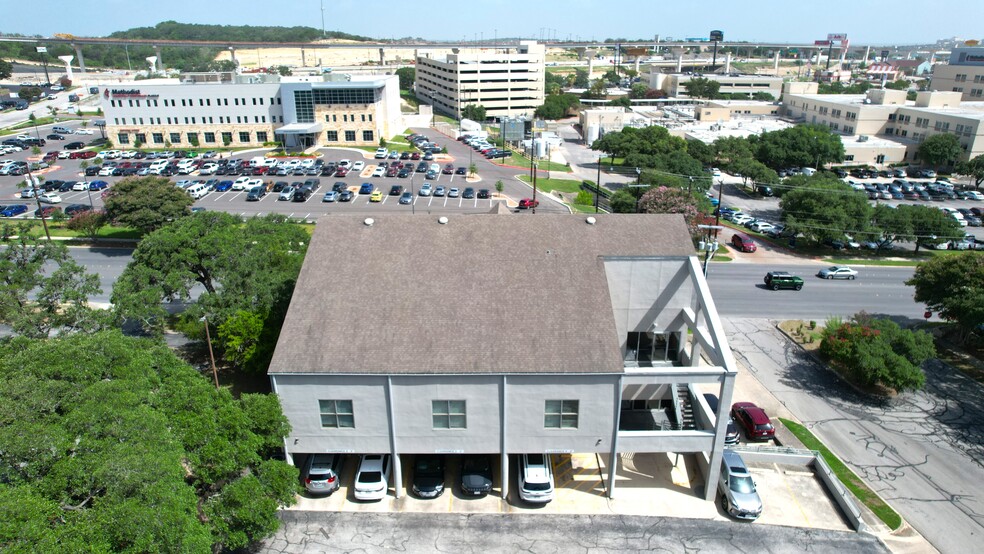 12501 Judson Rd, San Antonio, TX for sale - Building Photo - Image 2 of 28