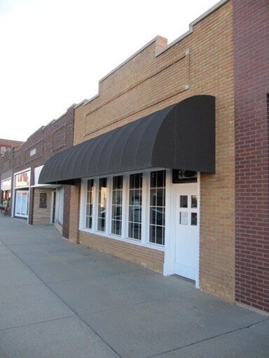 525 N Main St, Hutchinson, KS for sale Primary Photo- Image 1 of 1