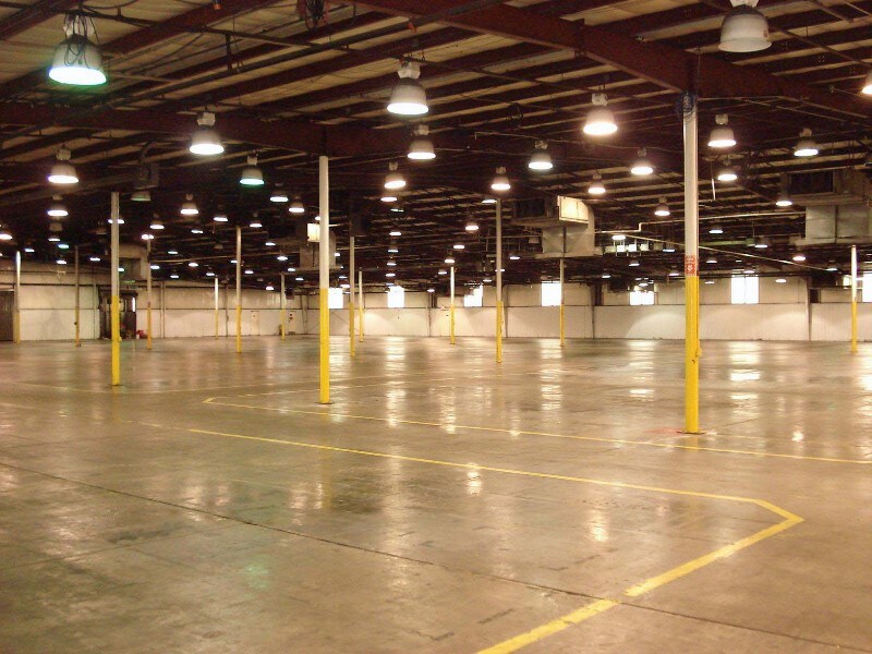 219 White Oak Ave, Raleigh, MS for sale Primary Photo- Image 1 of 2