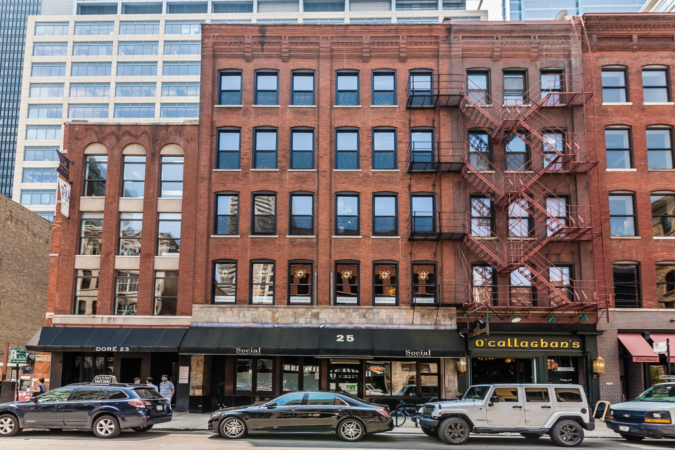 25 W Hubbard St, Chicago, IL 60654