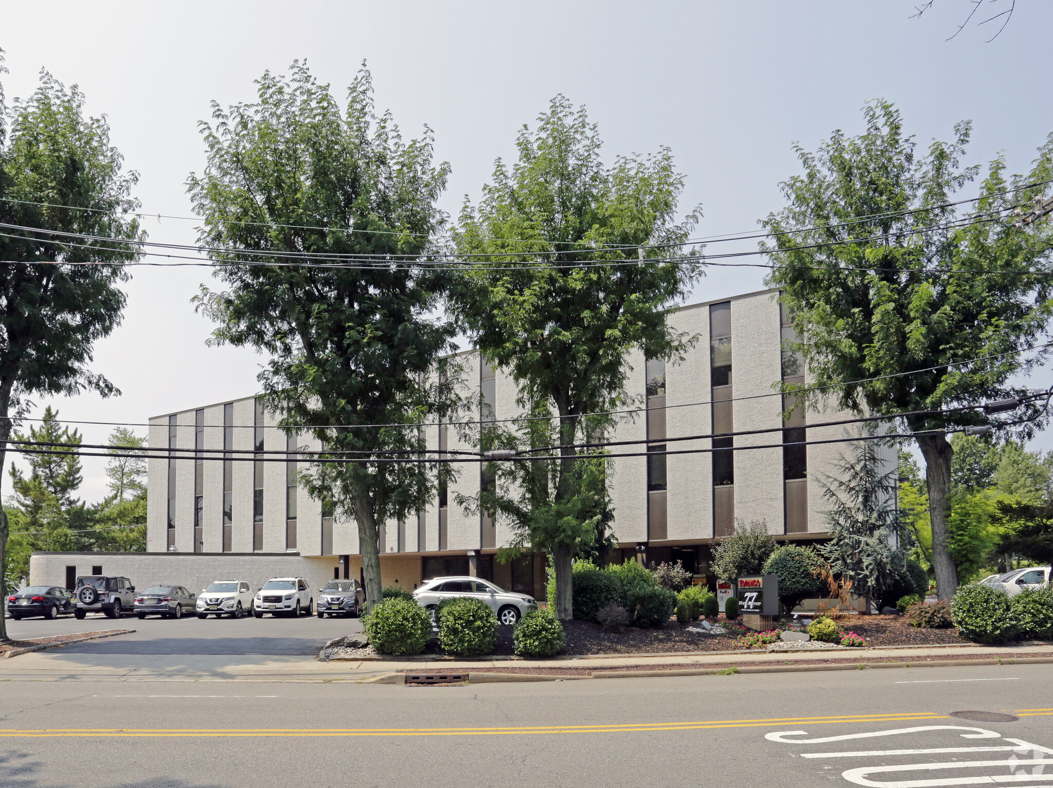 77 Brant Ave, Clark, NJ for lease Building Photo- Image 1 of 6