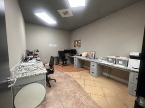 1401 S Boulder Hwy, Henderson, NV for lease Interior Photo- Image 2 of 8