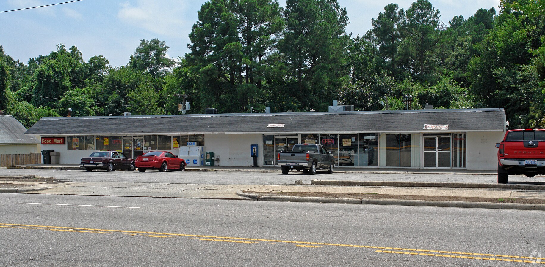 19061910 Poole Rd, Raleigh, NC 27610