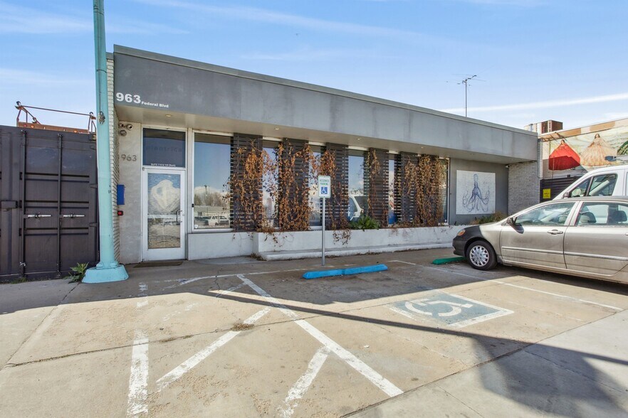 963 Federal Blvd, Denver, CO for sale - Primary Photo - Image 1 of 1