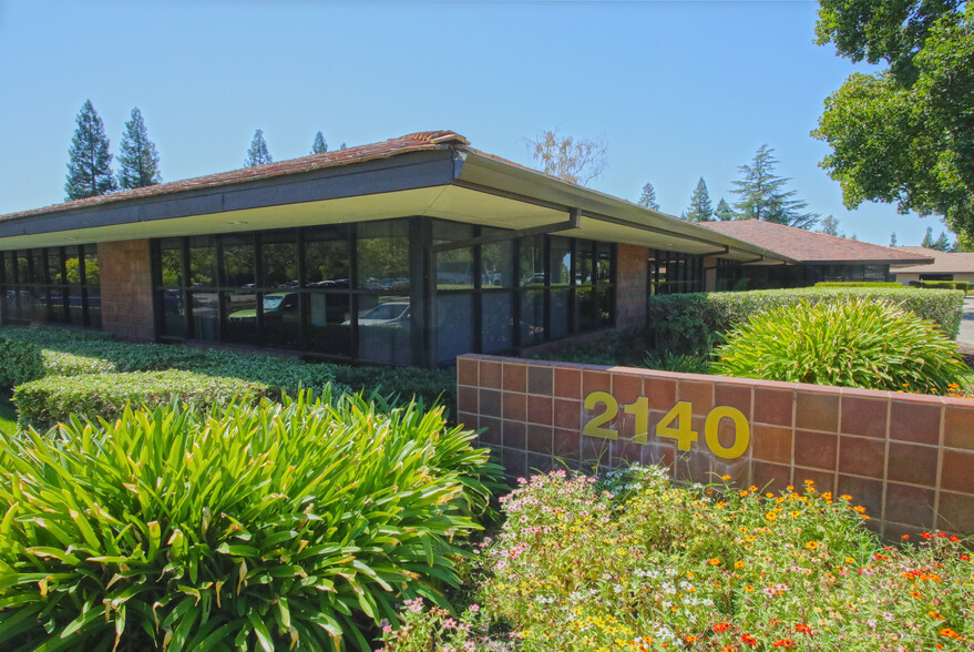 2140 Professional Dr, Roseville, CA for sale - Building Photo - Image 2 of 12