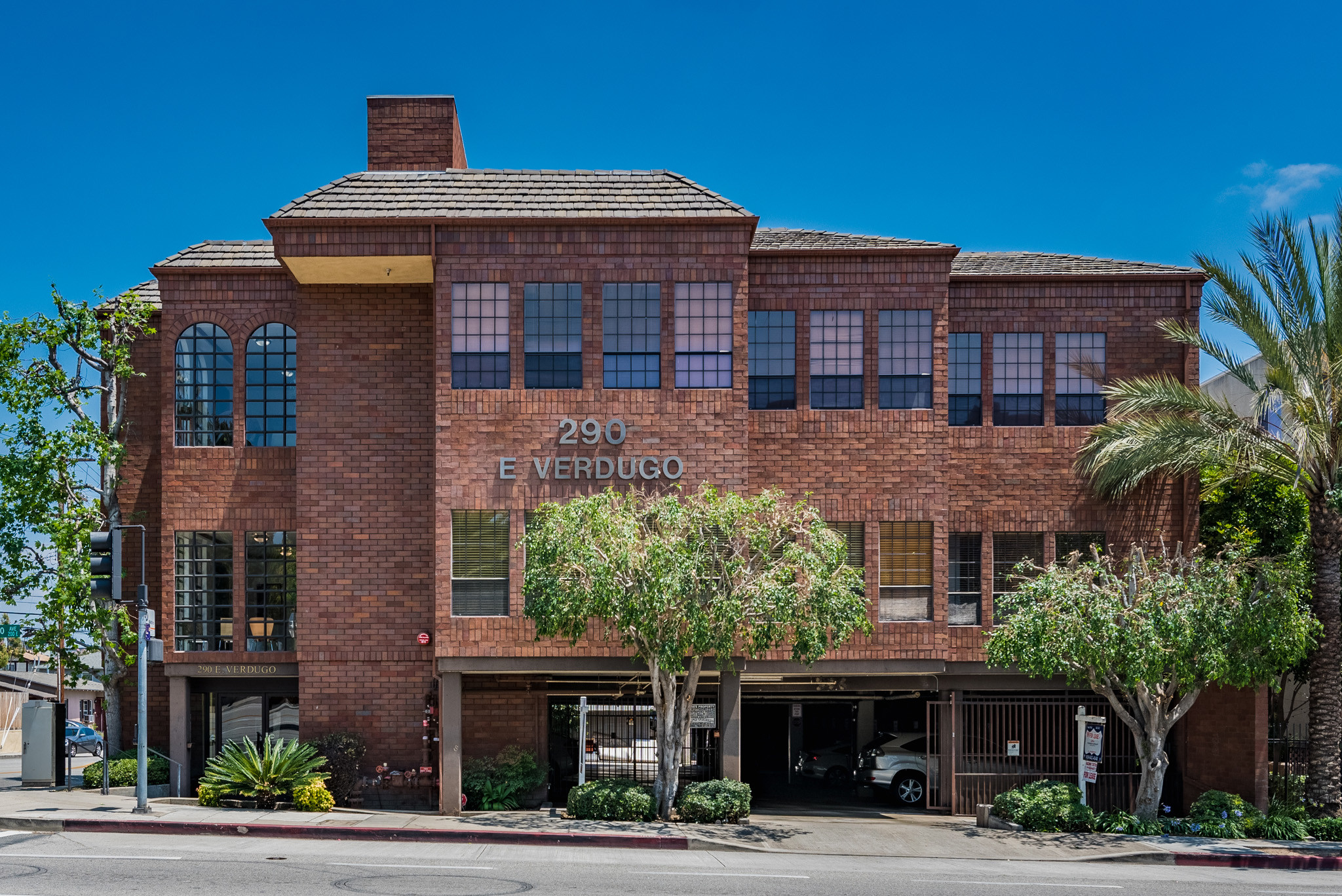 290 E Verdugo Ave, Burbank, CA for sale Building Photo- Image 1 of 1