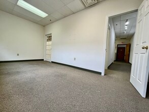 435 Newbury St, Danvers, MA for lease Interior Photo- Image 1 of 4