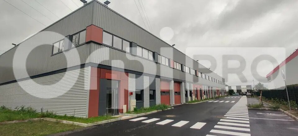 Flex in Corbeil-Essonnes for lease - Building Photo - Image 3 of 9