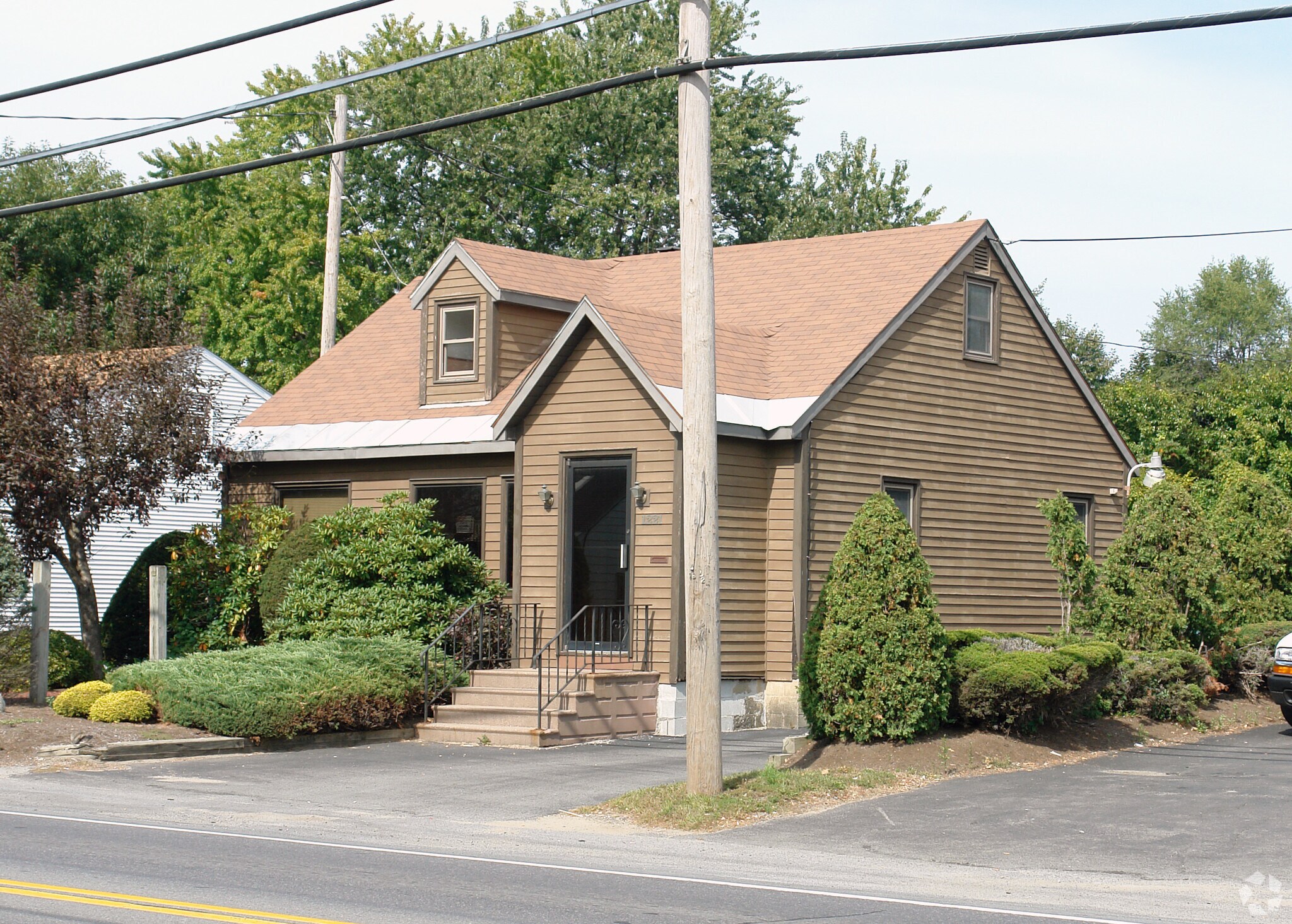 1221 Curry Rd, Schenectady, NY for sale Primary Photo- Image 1 of 1