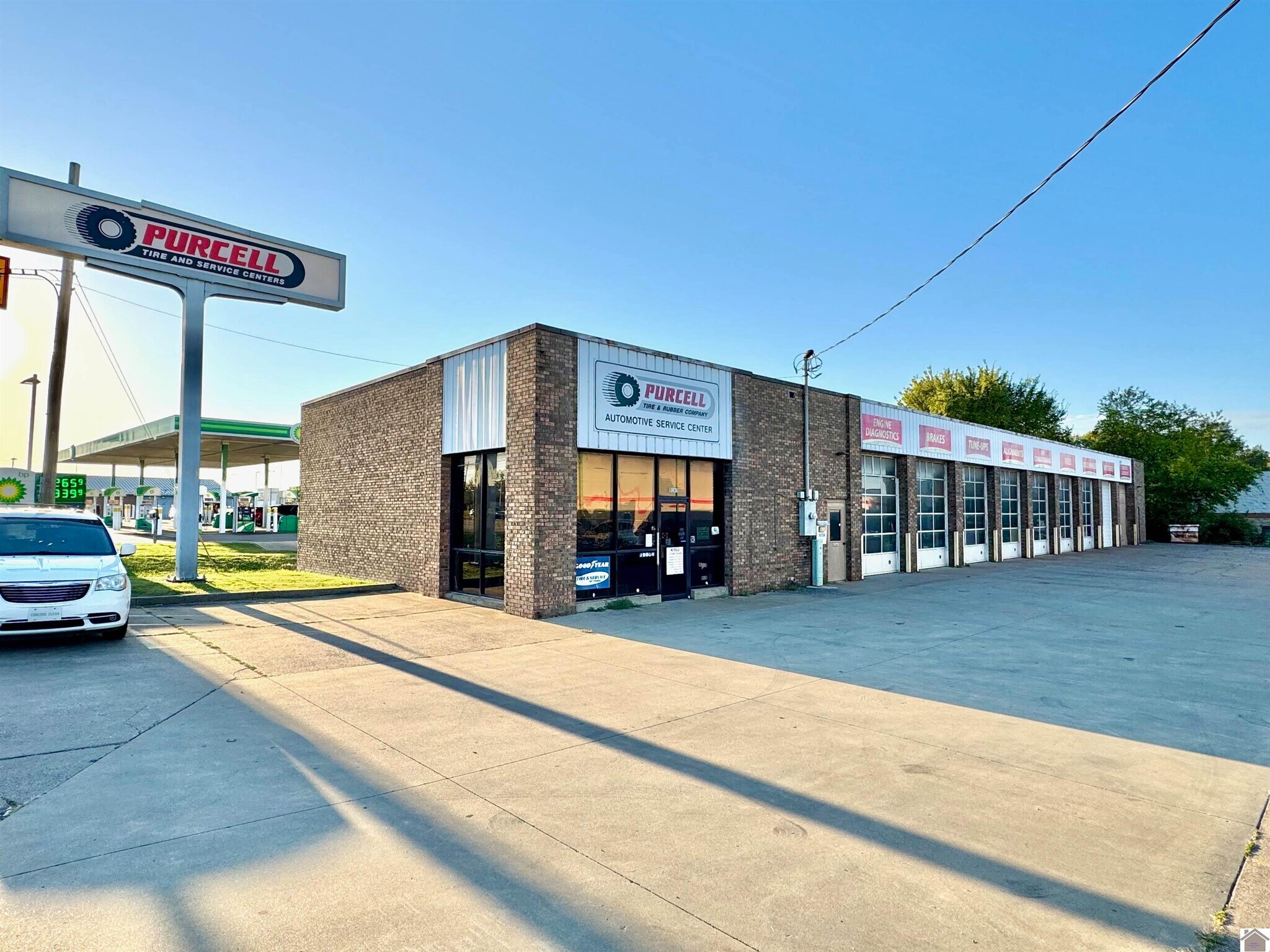 5165 Hinkleville Rd, Paducah, KY for sale Primary Photo- Image 1 of 6