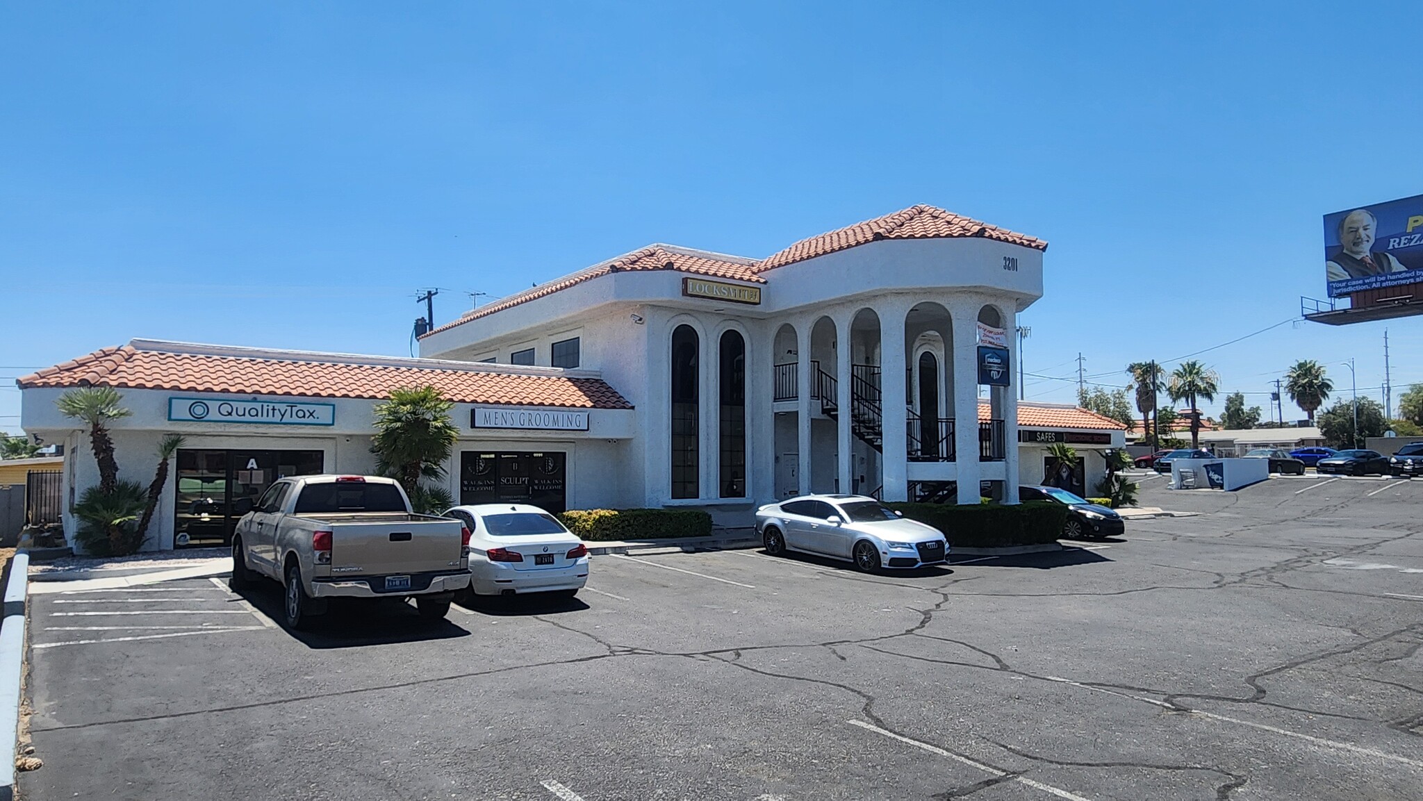 3201 W Sahara Ave, Las Vegas, NV for lease Building Photo- Image 1 of 12