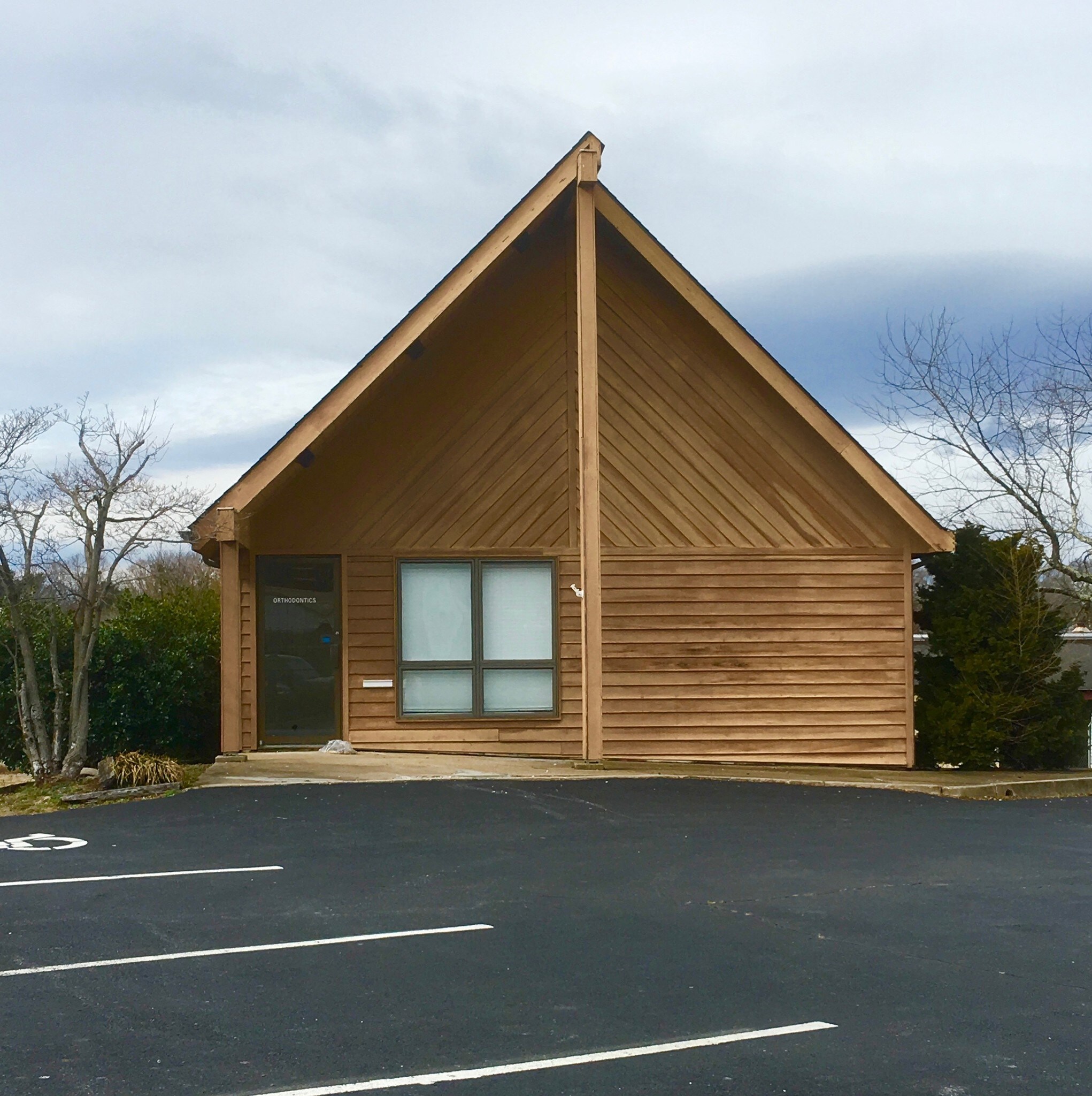 1115 Ivy St, Waynesboro, VA for sale Building Photo- Image 1 of 1