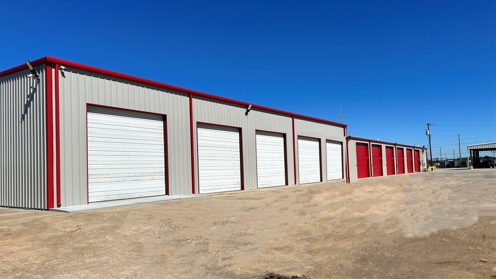 3630 5th Ave N, Texas City, TX for lease - Building Photo - Image 3 of 6