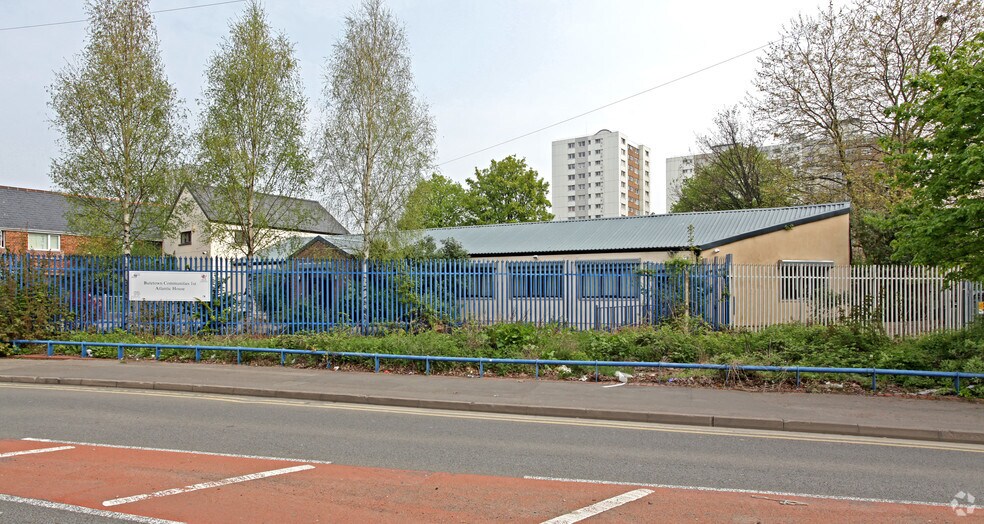 16 Dumballs Rd, Cardiff for sale - Primary Photo - Image 1 of 1