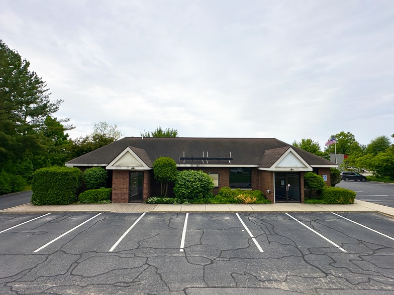 10402 Chicago Drive portfolio of 2 properties for sale on LoopNet.com - Building Photo - Image 1 of 12