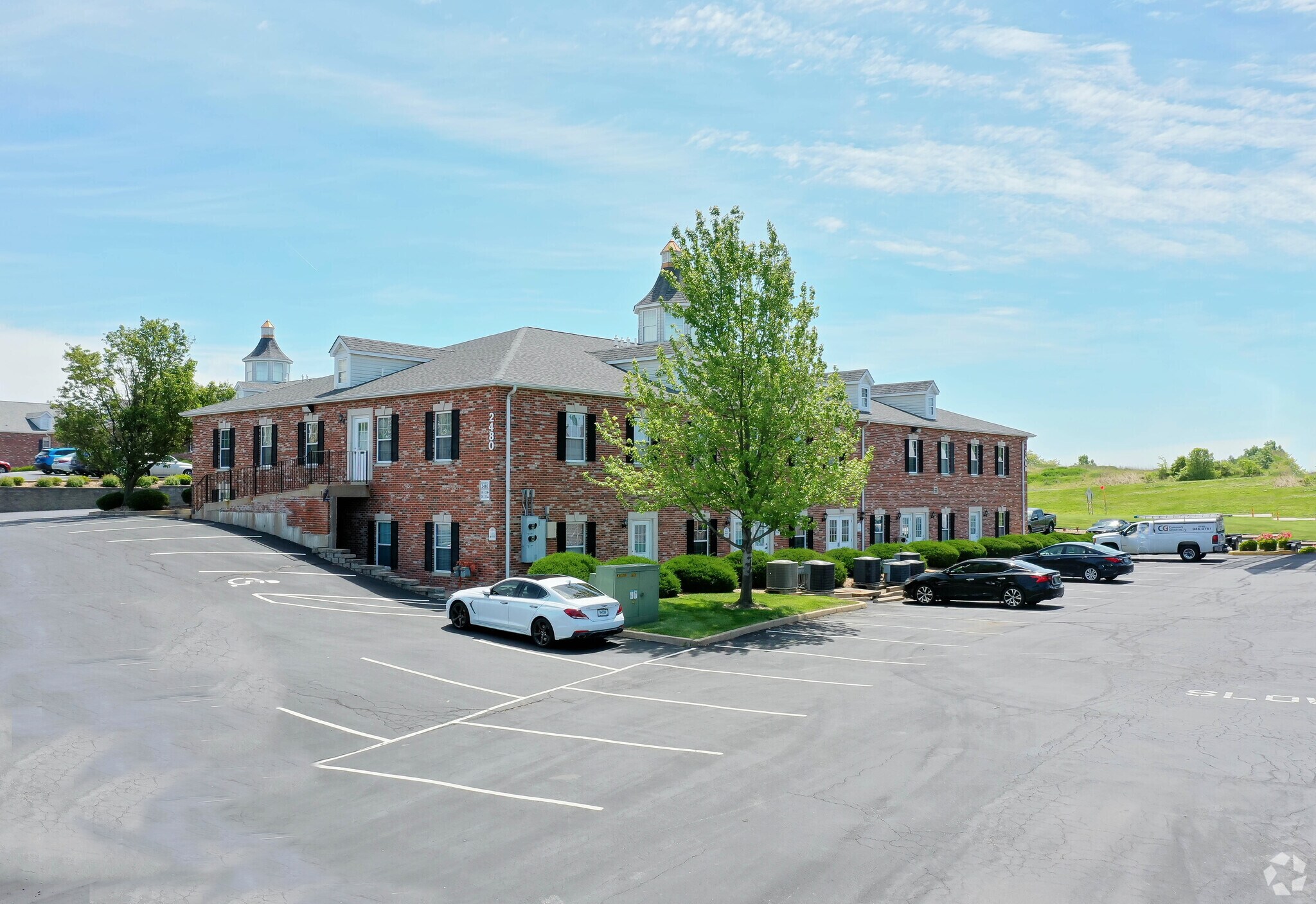 2480 Executive Dr, Saint Charles, MO 63303 Executive Parc 94