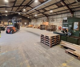 Fairfax Rd, Newton Abbot for lease Interior Photo- Image 2 of 3