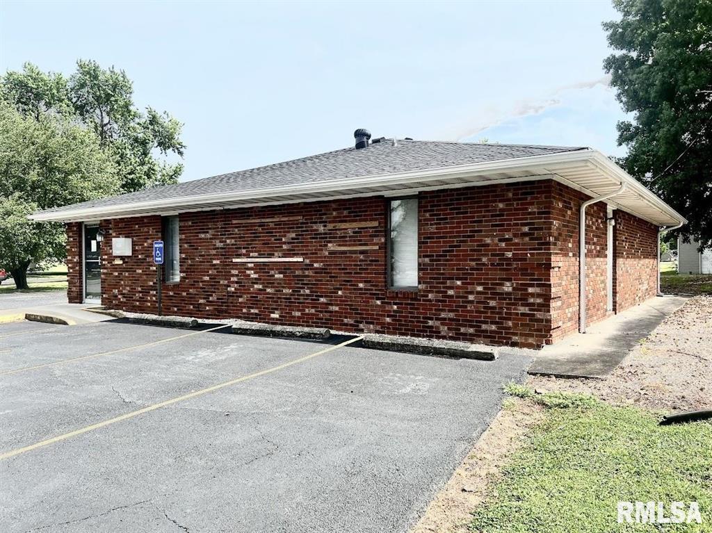 410 W Saint Louis St, West Frankfort, IL for sale Primary Photo- Image 1 of 1