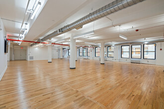 22 W 21st St, New York, NY for lease Interior Photo- Image 2 of 9