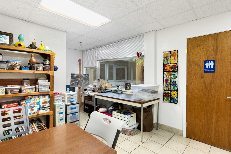 564 S Dora St, Ukiah, CA for sale - Building Photo - Image 3 of 36