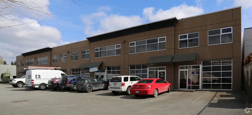 15100 Knox Way, Richmond, BC for lease - Building Photo - Image 3 of 9