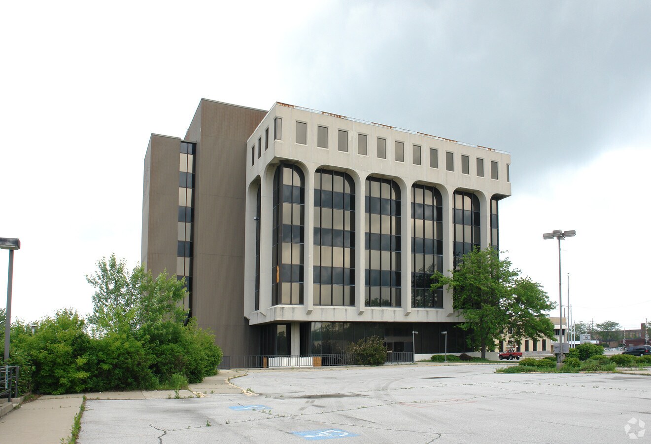 1700 S Halsted St, Chicago Heights, IL 60411 Property Record