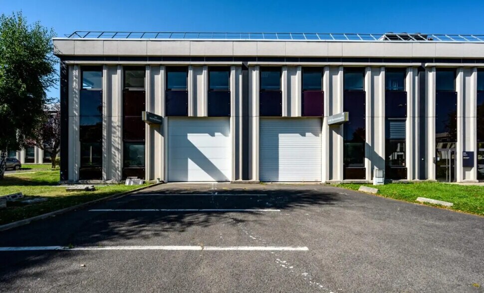 Flex in Villebon-sur-Yvette for lease - Building Photo - Image 2 of 16