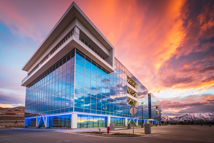 1633 W Innovation Way, Lehi, UT for sale - Building Photo - Image 1 of 1