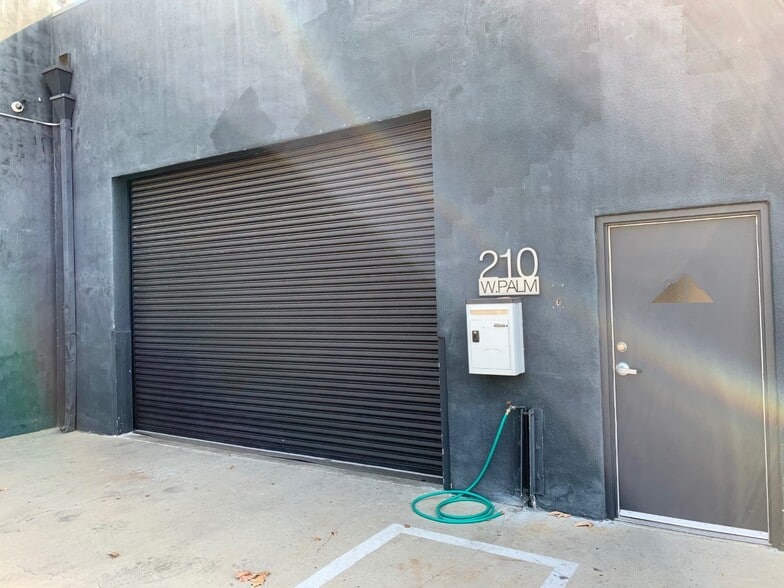210 W Palm Ave, Burbank, CA for lease - Building Photo - Image 1 of 16