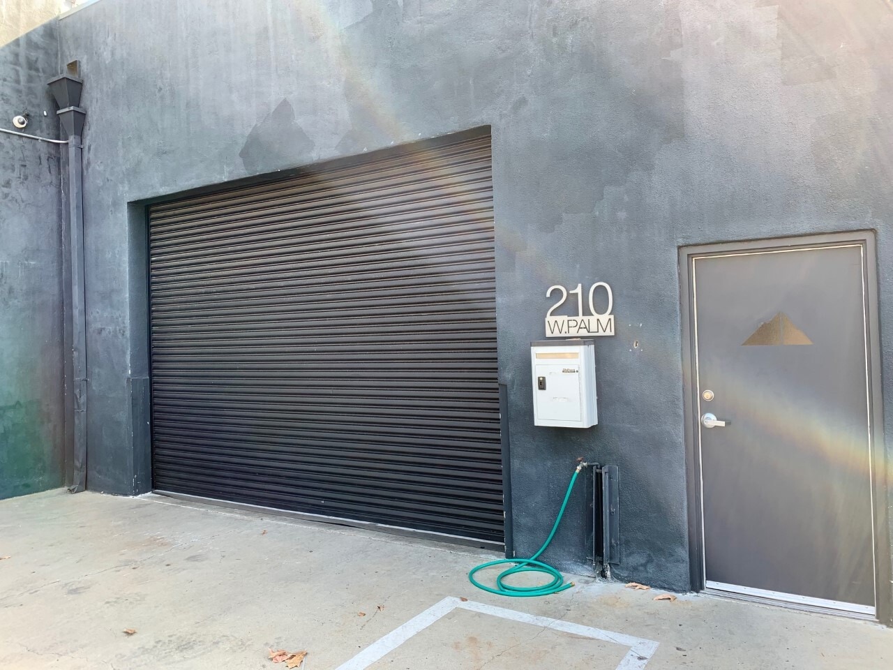210 W Palm Ave, Burbank, CA for lease Building Photo- Image 1 of 17