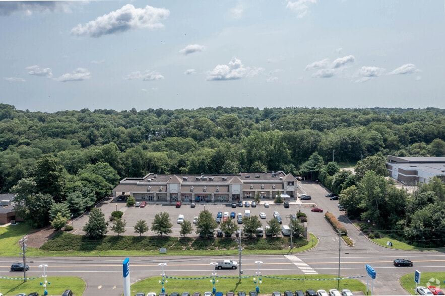 350 Bridgeport Ave, Shelton, CT for lease - Aerial - Image 3 of 4