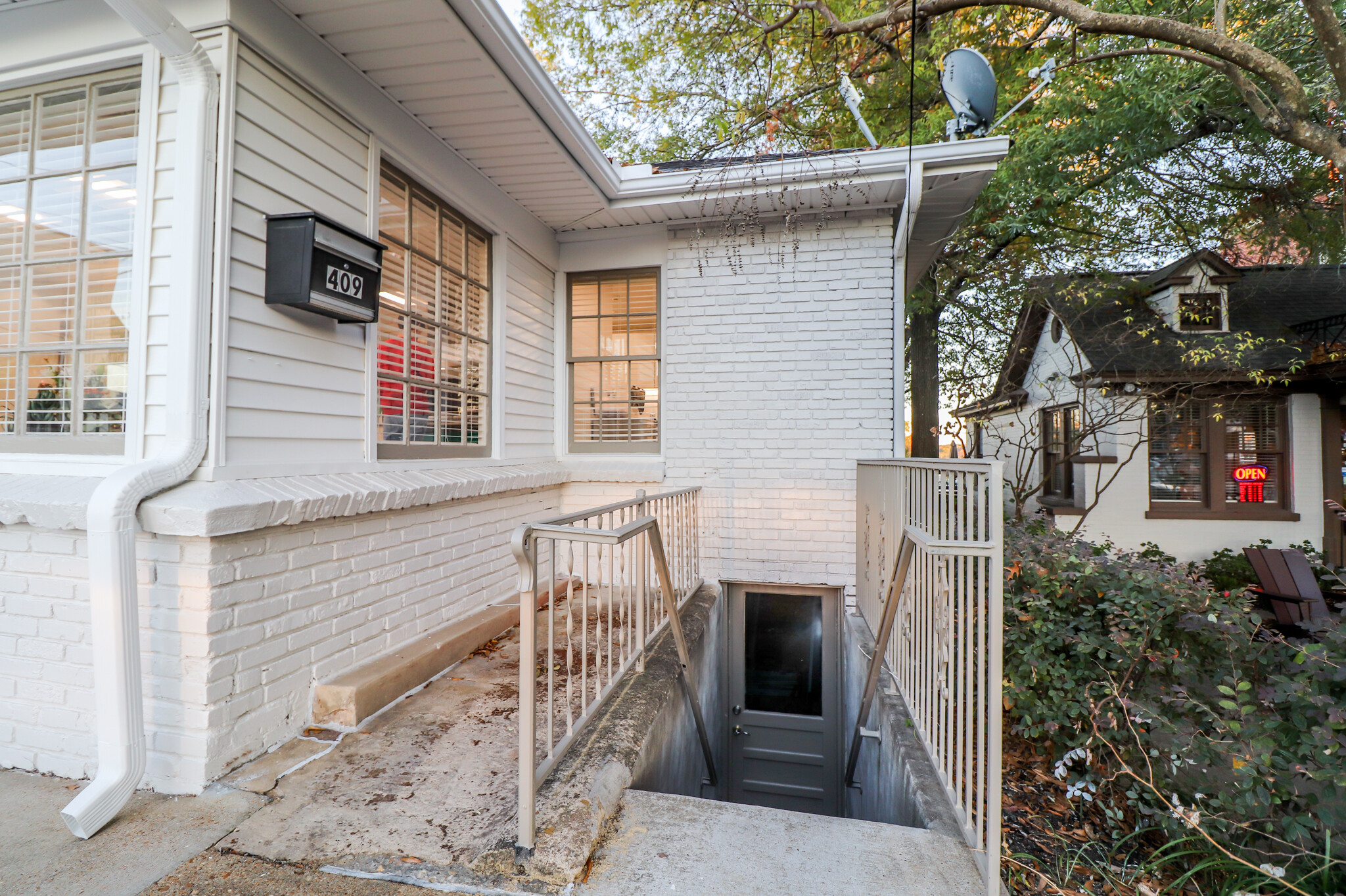 409 S Lamar Blvd, Oxford, MS for sale Building Photo- Image 1 of 1