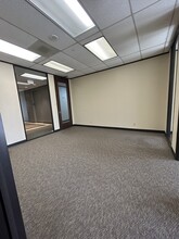 6161 Savoy Dr, Houston, TX for lease Building Photo- Image 2 of 11