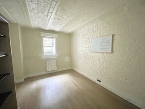 39 Rue Navier, Paris for lease Interior Photo- Image 1 of 6