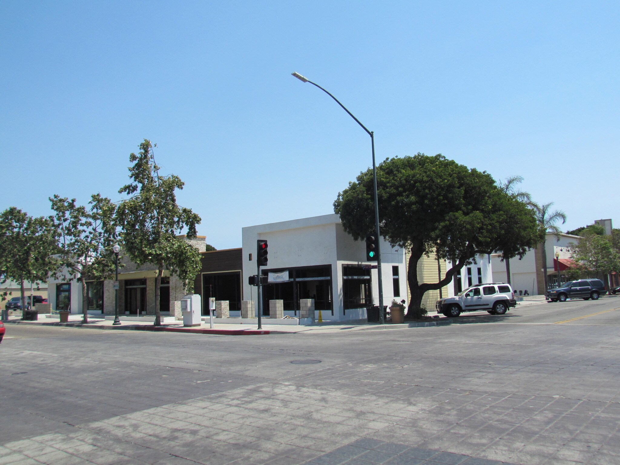 150 W 5th St, Oxnard, CA 93030 OfficeRetail for Lease