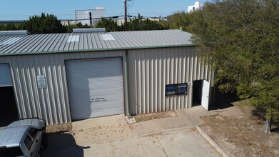 1834 Ferguson Ln, Austin, TX for lease Building Photo- Image 2 of 4