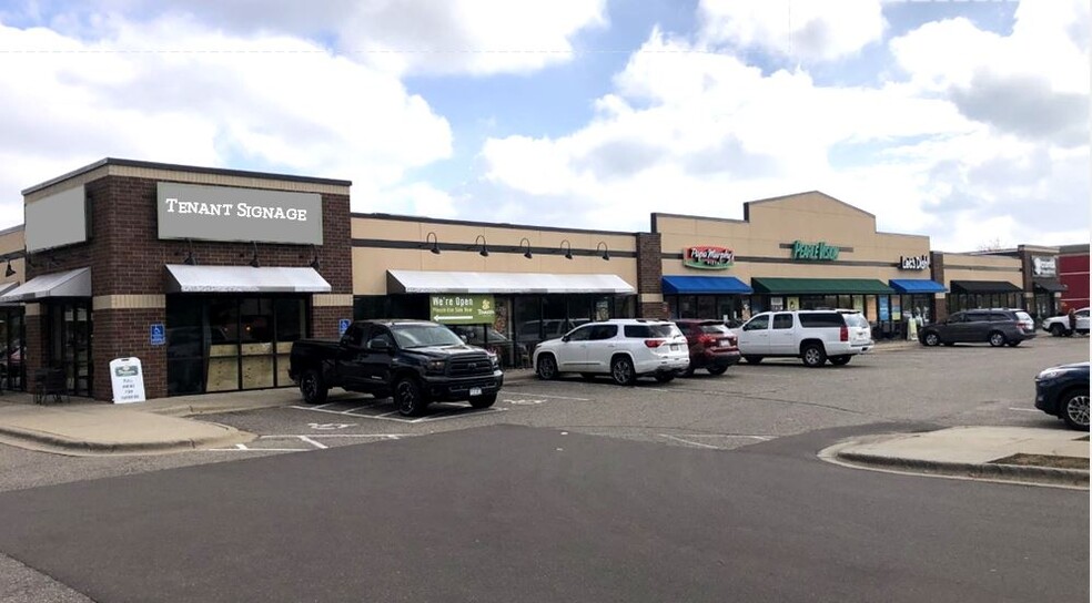 Apple store open for pickup in Valley Plaza Mall parking lot