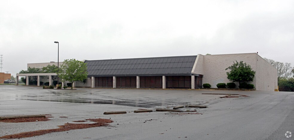 6020 Chambersburg Rd, Huber Heights, OH for lease - Building Photo - Image 2 of 2