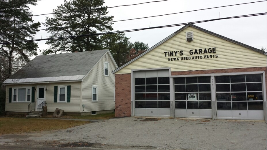 95 Lowell Rd, Hudson, NH 03051